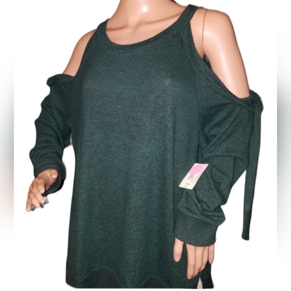 NWT🍀Emerald Green Belle Sky Soft Cold Shoulder Sweater Top XL - Picture 1 of 5